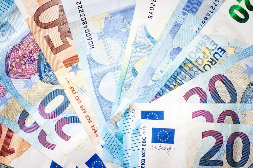 Wibest Broker — Stock exchanges: 20 and 50 euro bills