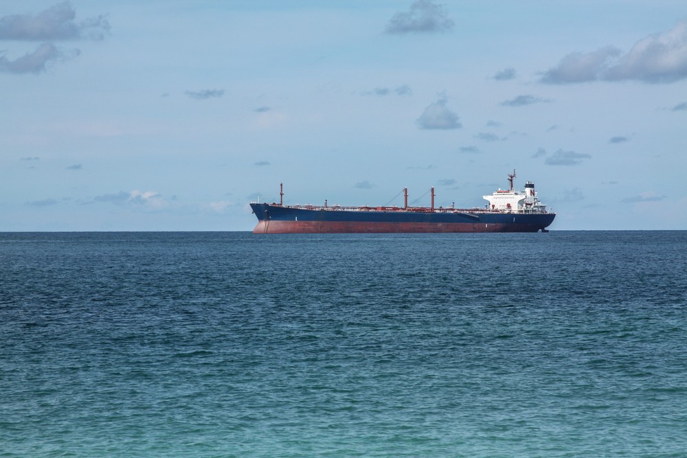 Wibest – Tanker Ship: A tanker ship in the middle of the sea.
