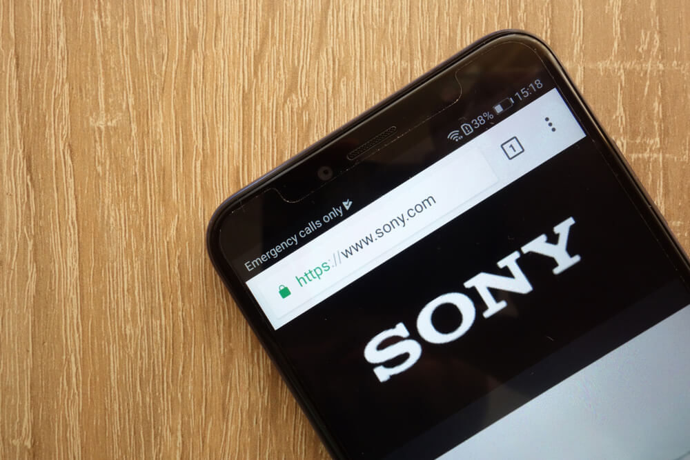 Sony Corp: Sony website displayed on a modern smartphone