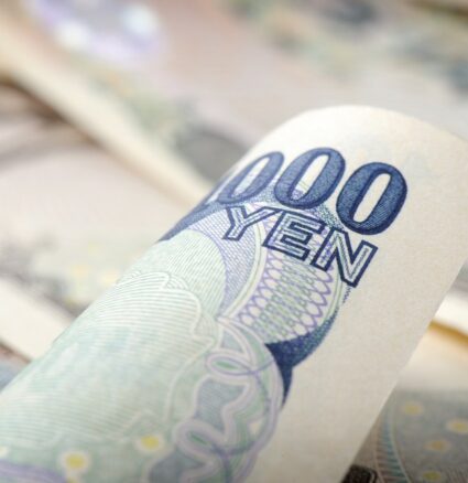 Wibest – Japan Yen: Japanese yen bills. USD/JPY