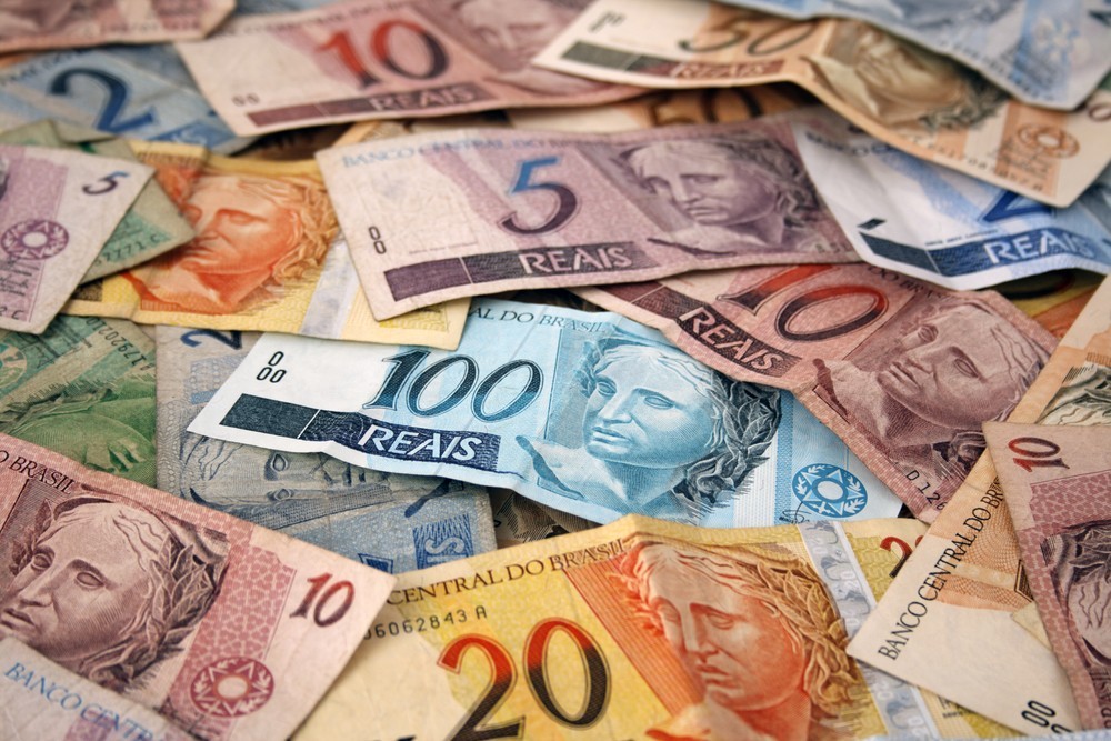 Wibest – Brazilian real bills.