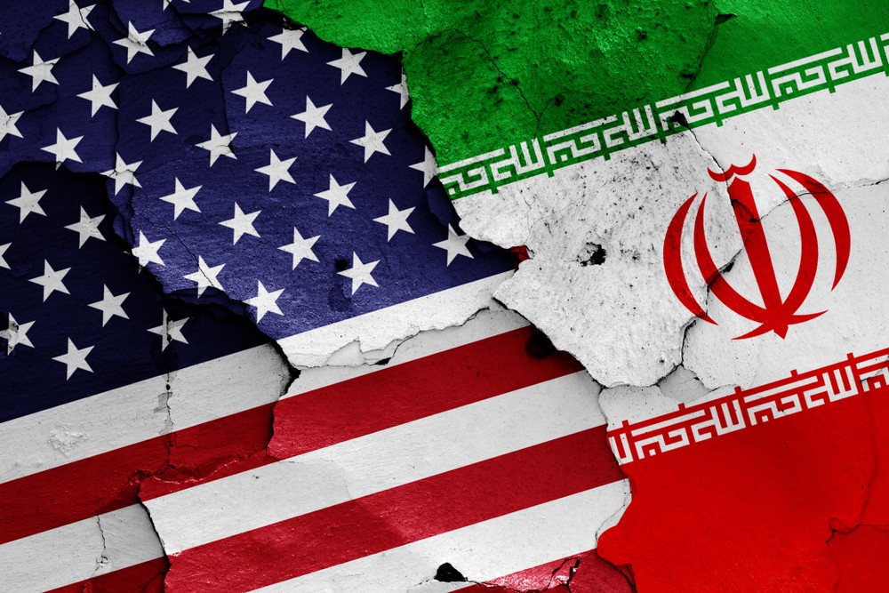 Wibest – Washington: The US and Iranian flags.