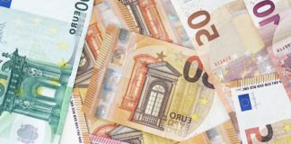 Euro remains unchanged