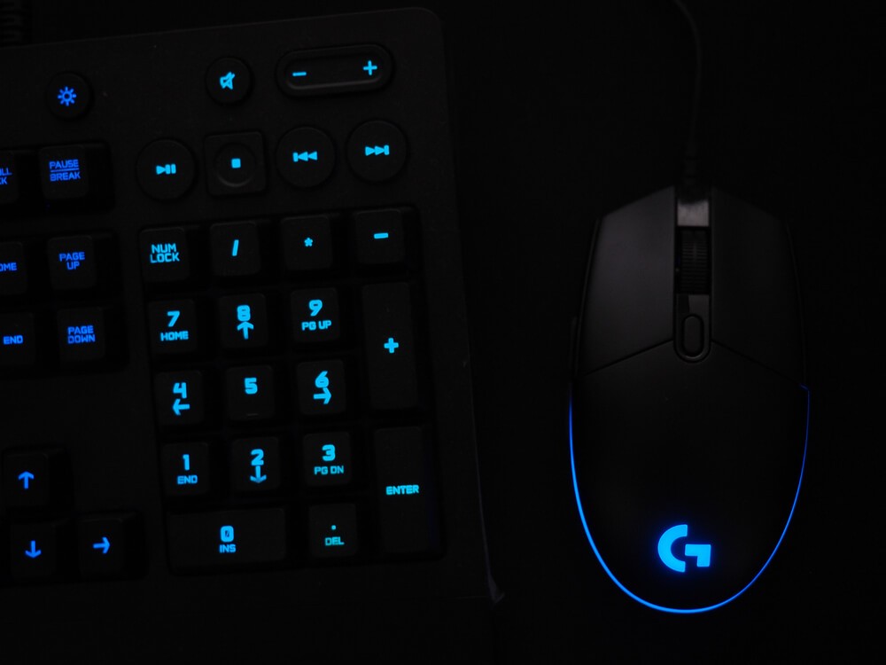 Logitech gaming mouse G102 and keyboard with RGB lights