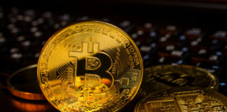 Bitcoin Price Falls Below $42k- Analysts Predictions