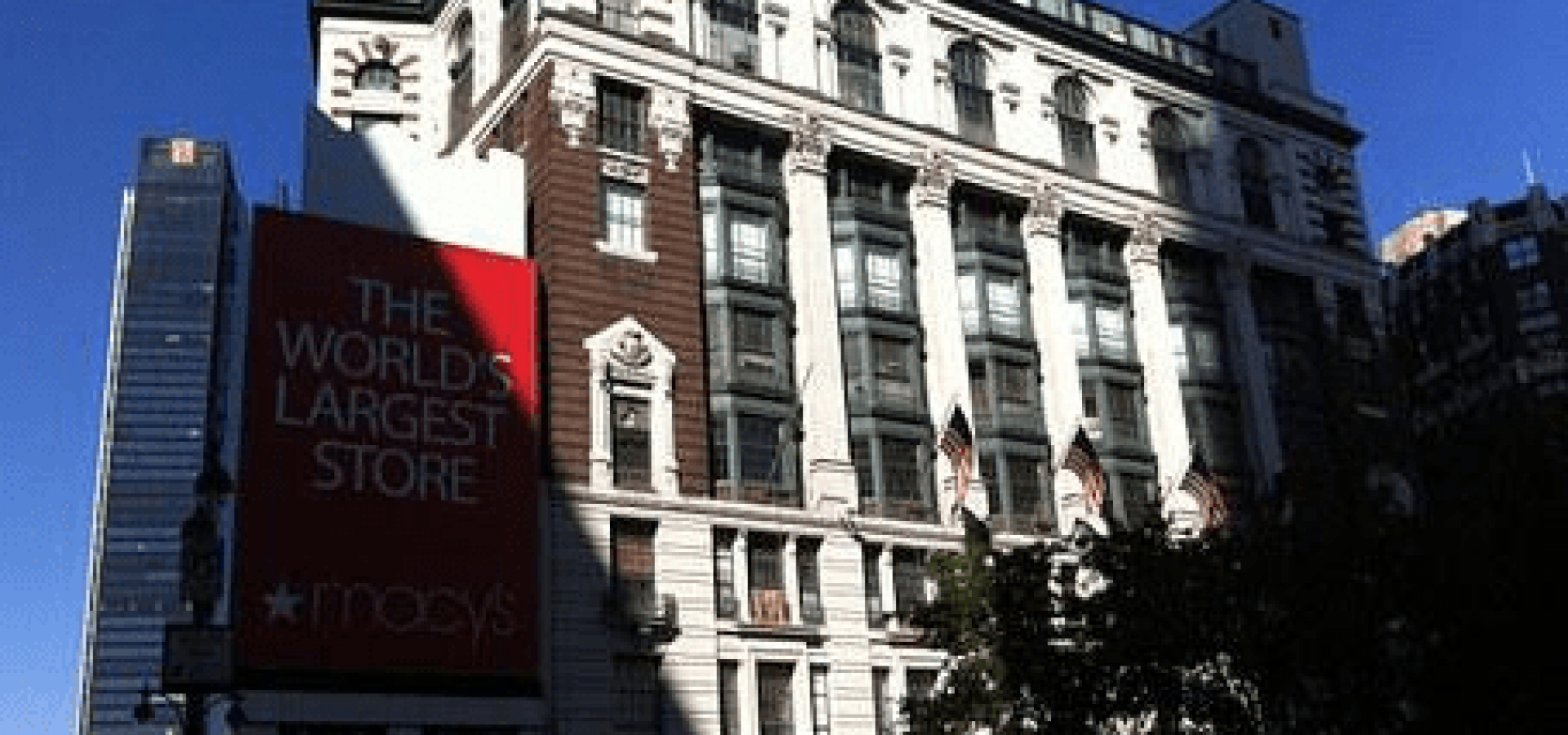 Macy’s Cautions Of Discounts Harming Annual Profit