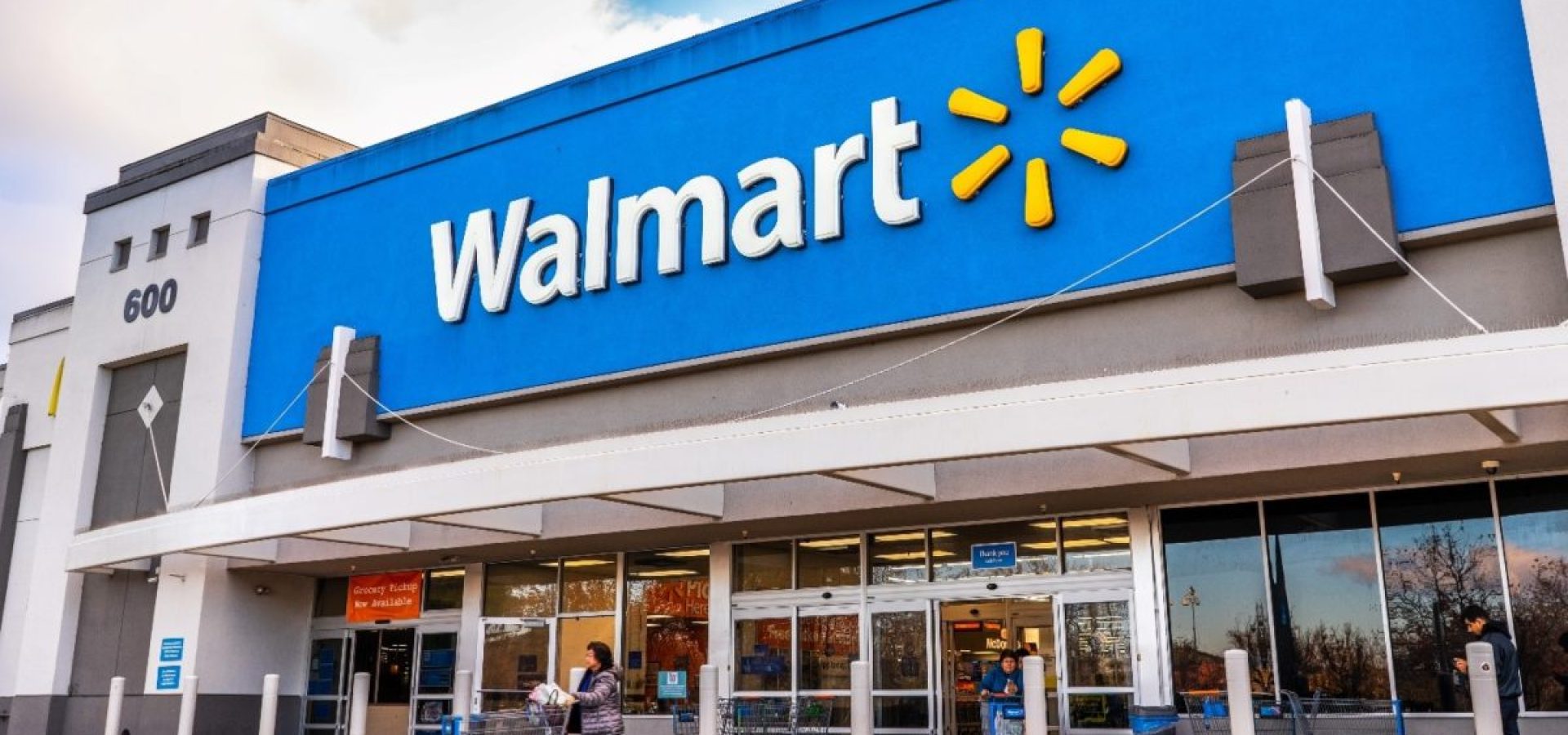 Walmart sales increase as coronavirus pandemic eases