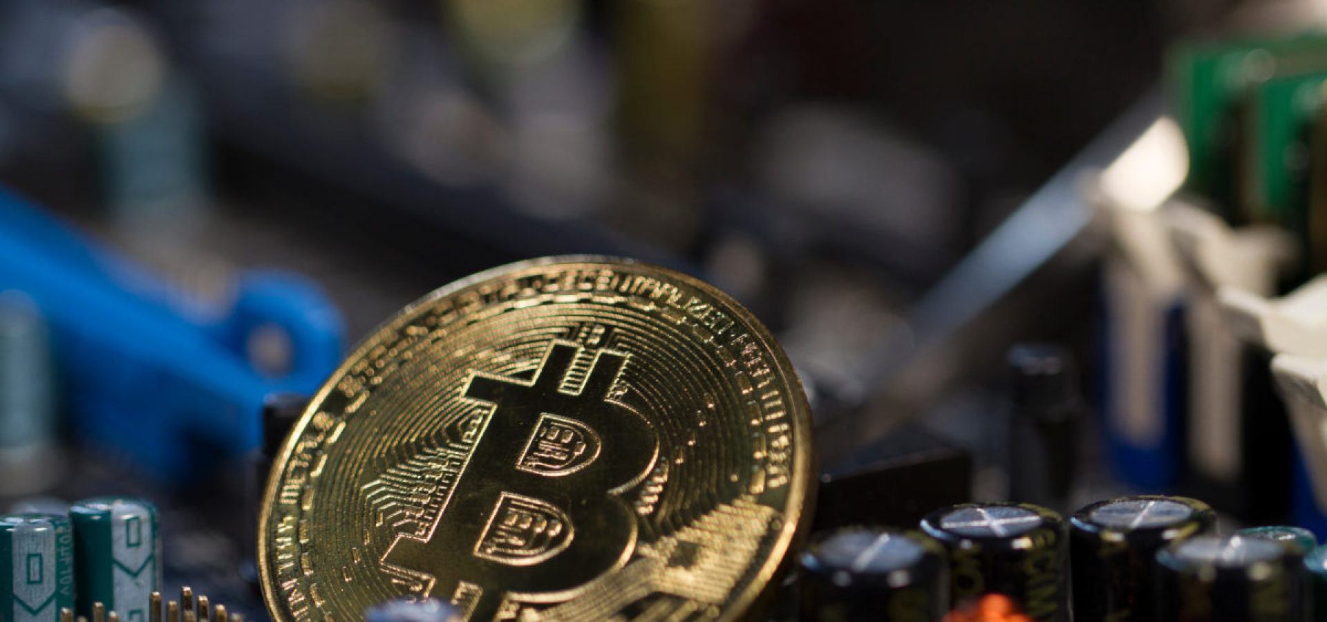 Bitcoin Attempts to Sustain Revive Rally Above $40,000