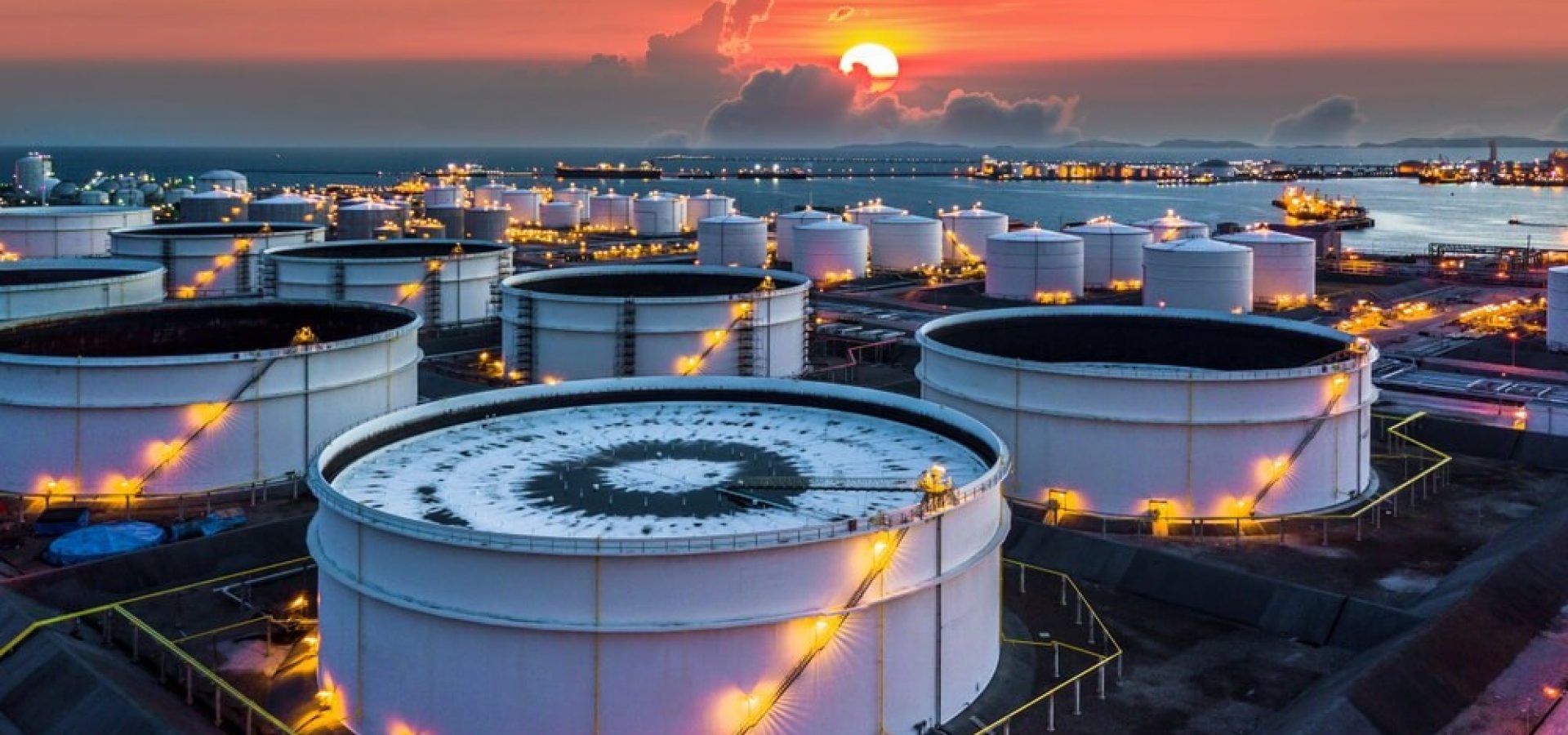 Petroleum Products: Natural gas tank in the petrochemical industry