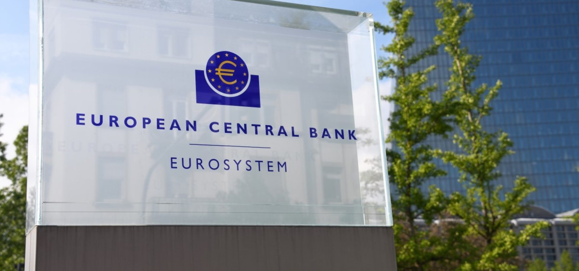 ECB’s Policy Remains Unchanged; Dollar Gains Against Euro