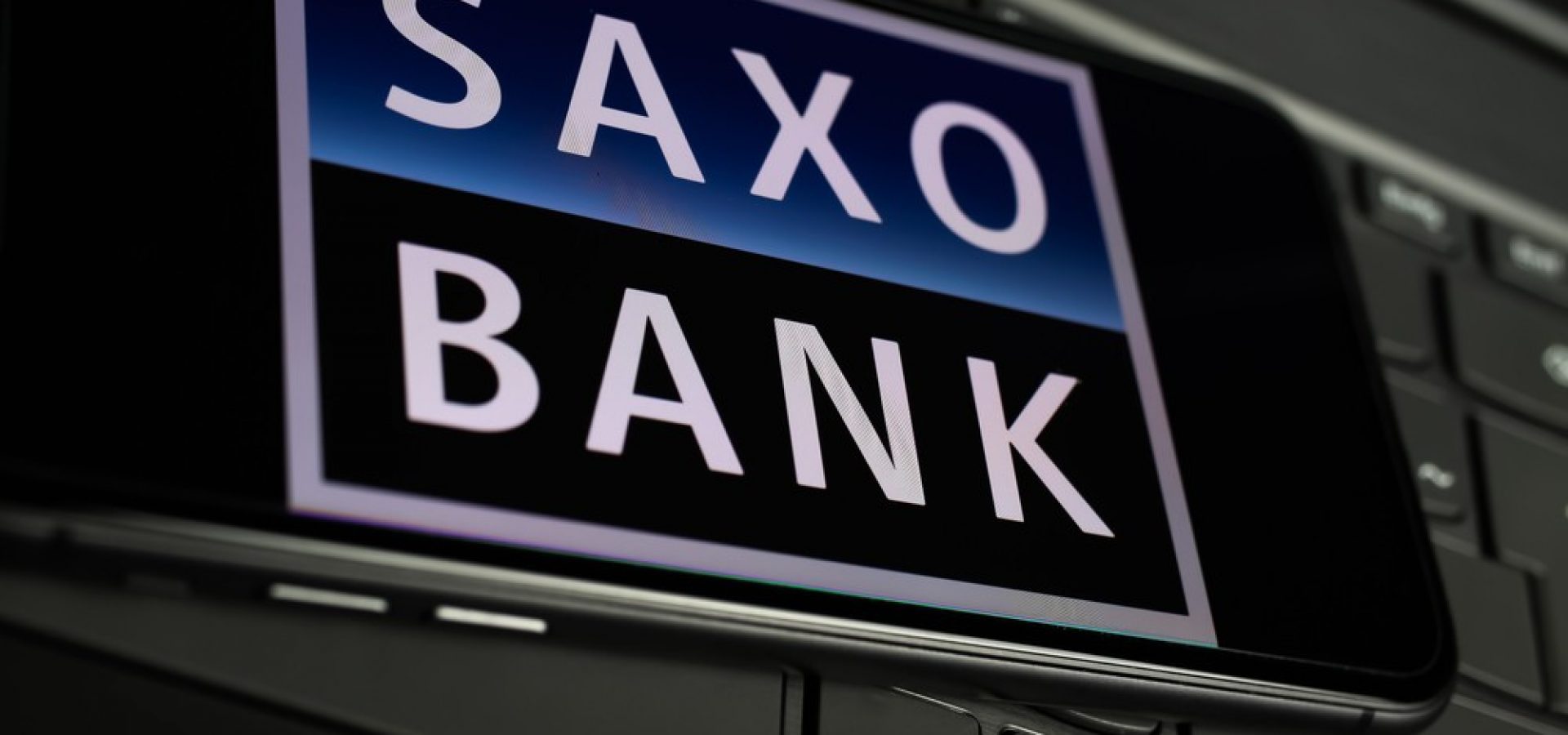 Saxo Bank Records a 35% Higher FX Trading Volume in March