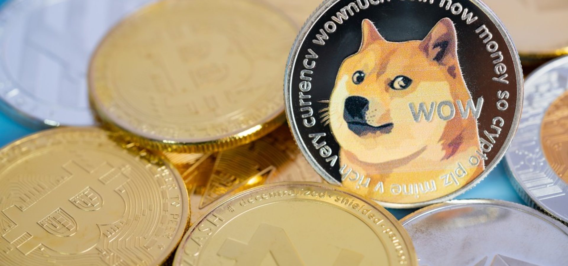 DOGE race car crashes while the coin drops sharply too