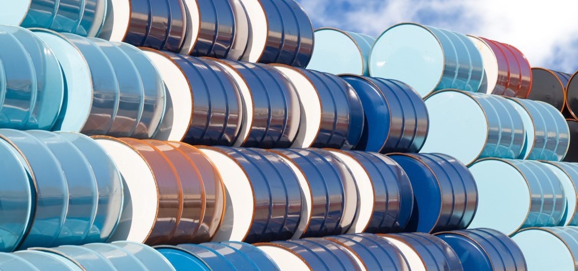 Wibest – Oil and petroleum: Oil barrels stacked together.
