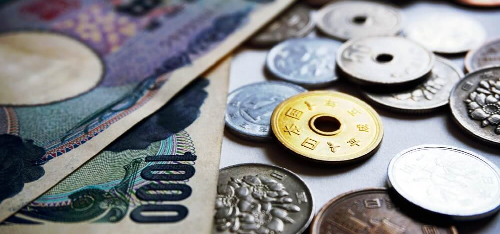 Japanese core machinery, Japanese coins and bills